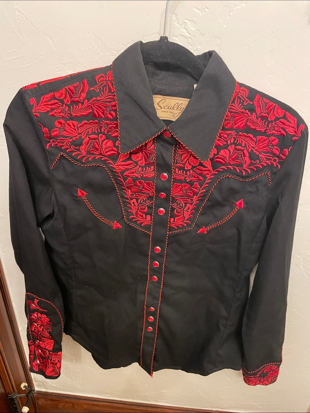 Women's Scully Black Western Shirt with Red Floral Embroidery and pearl buttons